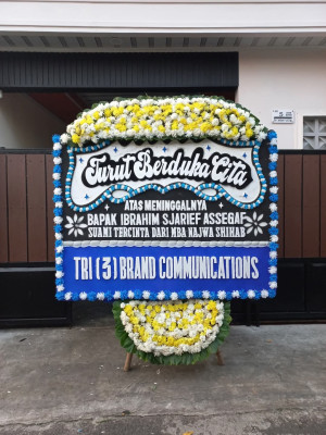 Papan Bunga Duka di Pajarakan Karya